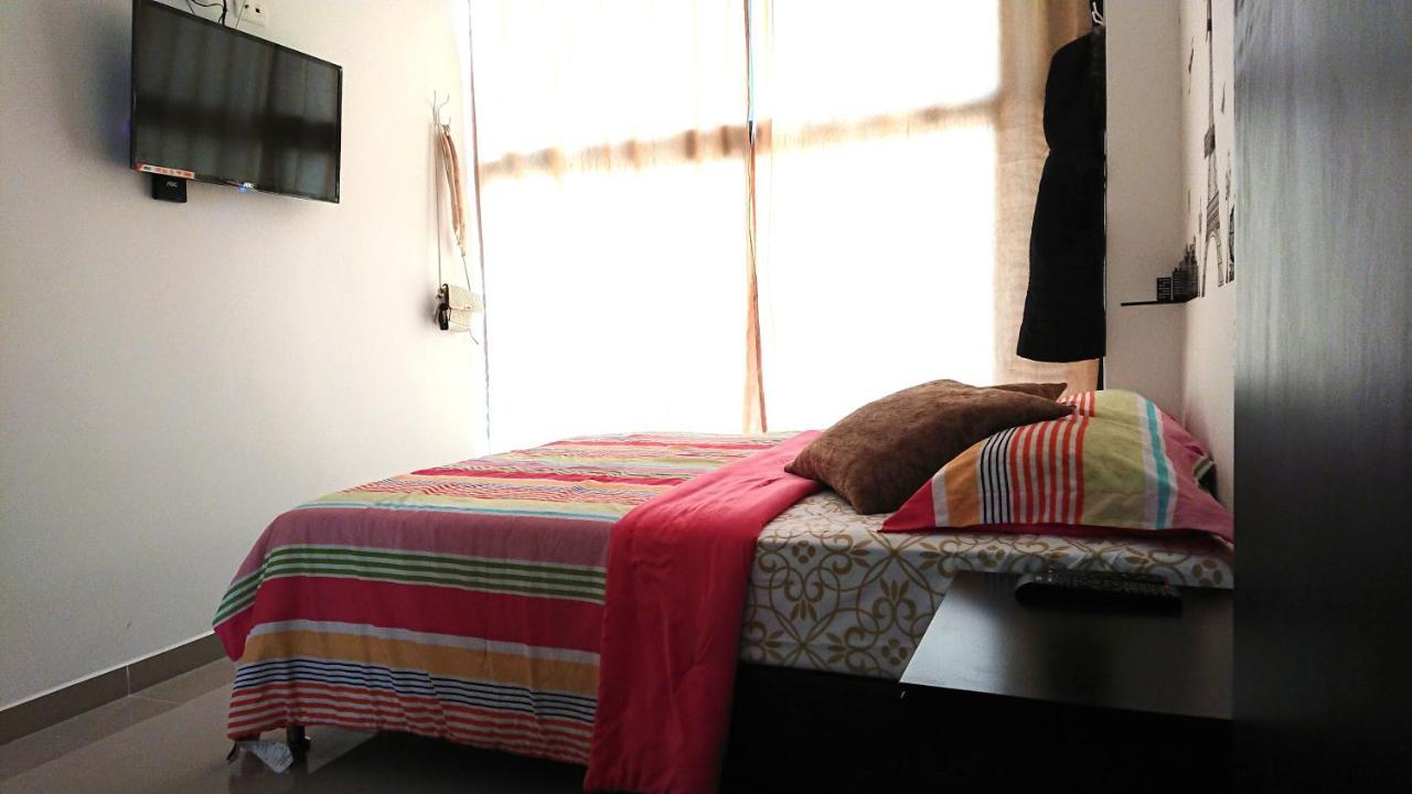 Apartasuites Medellin Los Molinos Esterno foto
