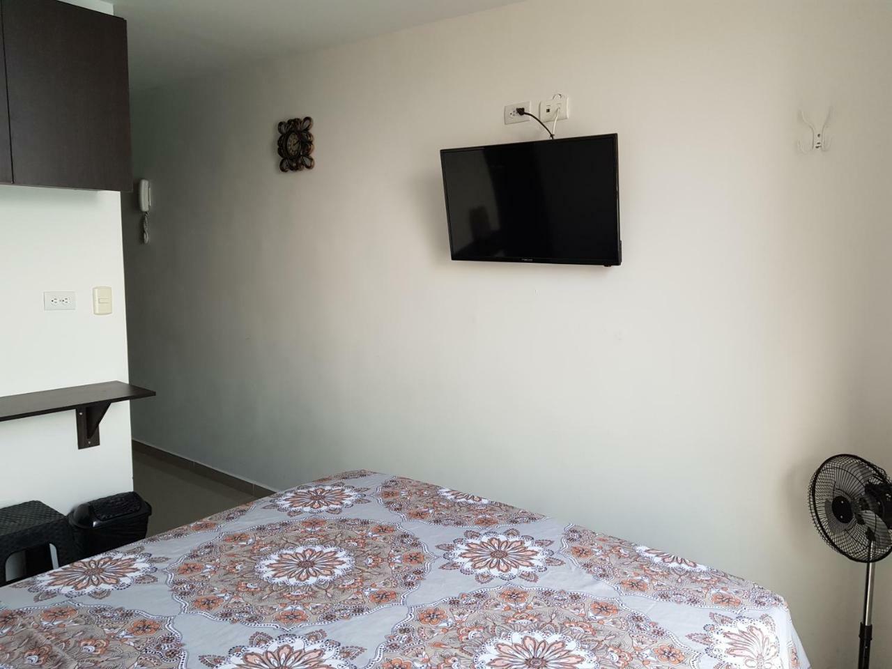 Apartasuites Medellin Los Molinos Esterno foto