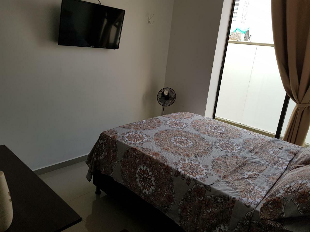 Apartasuites Medellin Los Molinos Esterno foto